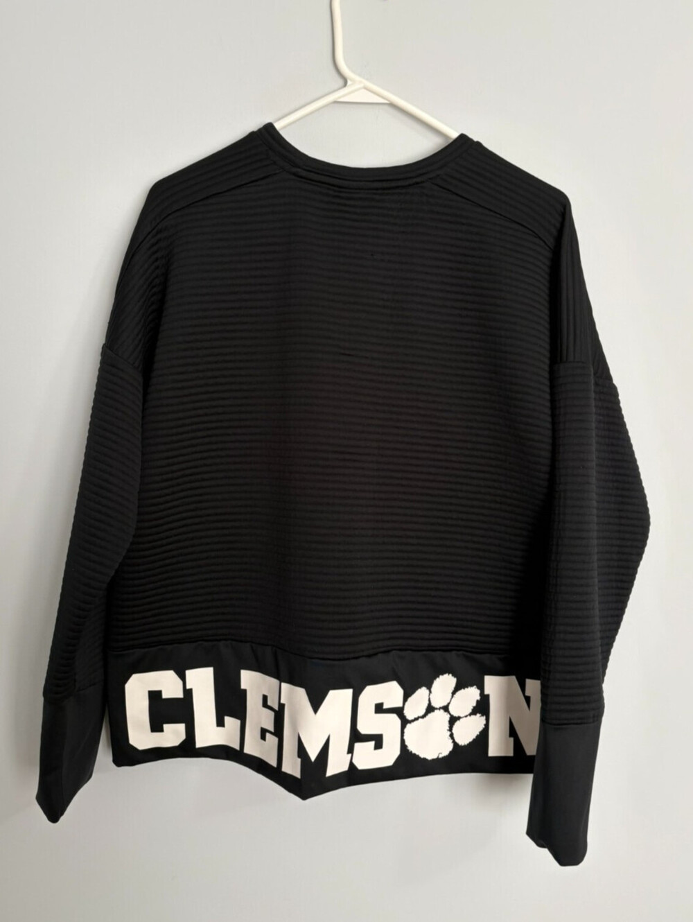 Nike Therma Dri-Fit Black Clemson Tigers Womens Medium Sweatshirt Ribbed
